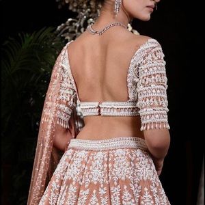 A beautiful Rianta’s Official custom made “Ariel Set” lehenga.